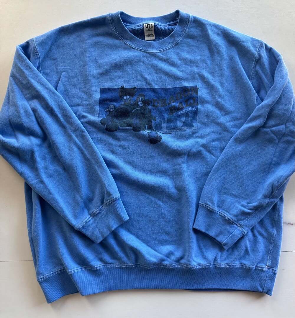 Uniqlo UT Dragon Ball Crewneck Sweatshirt Size XXL Blue Graphic Pullover